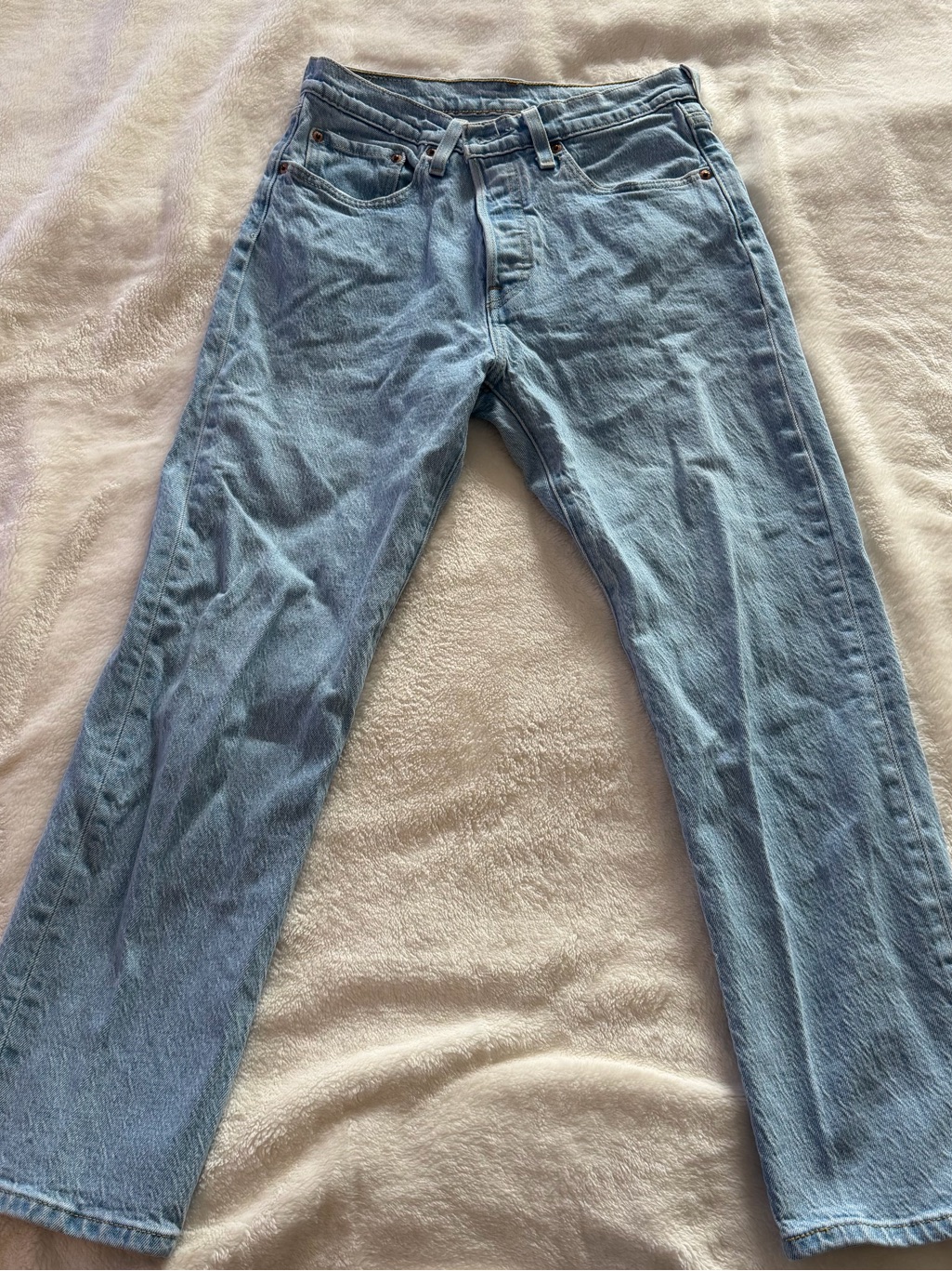 Vintage 90's Women's Levi Light Blue Denim Jeans
